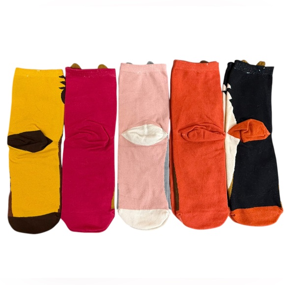 NEW 5 pairs horse print colorful crew socks women’s size 6-9.5 stocking stuffer - Picture 10 of 16